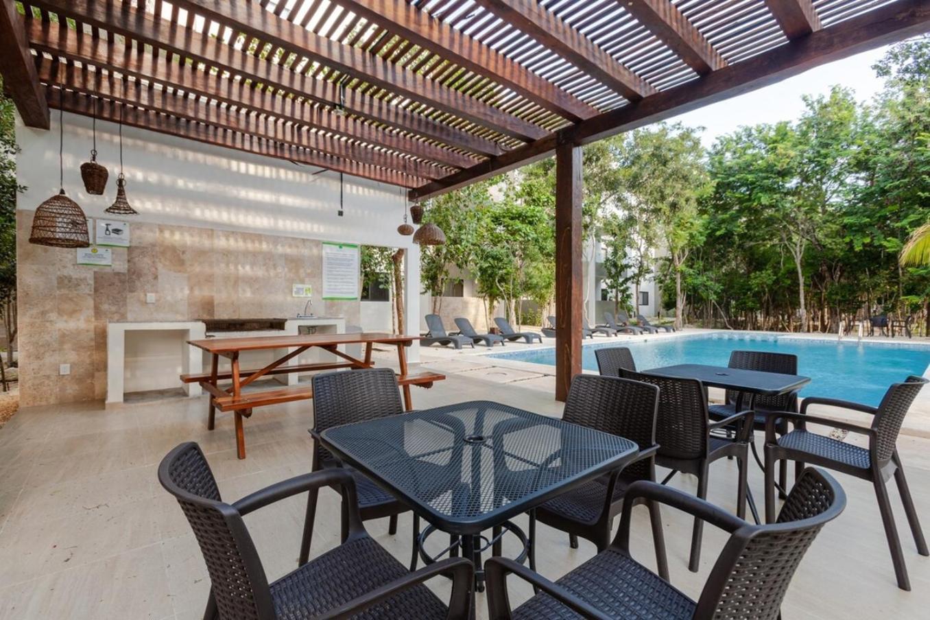 Modern Wifi 200mb, 2 Gyms, 6pools, Balcony Casa vacanze Playa del Carmen